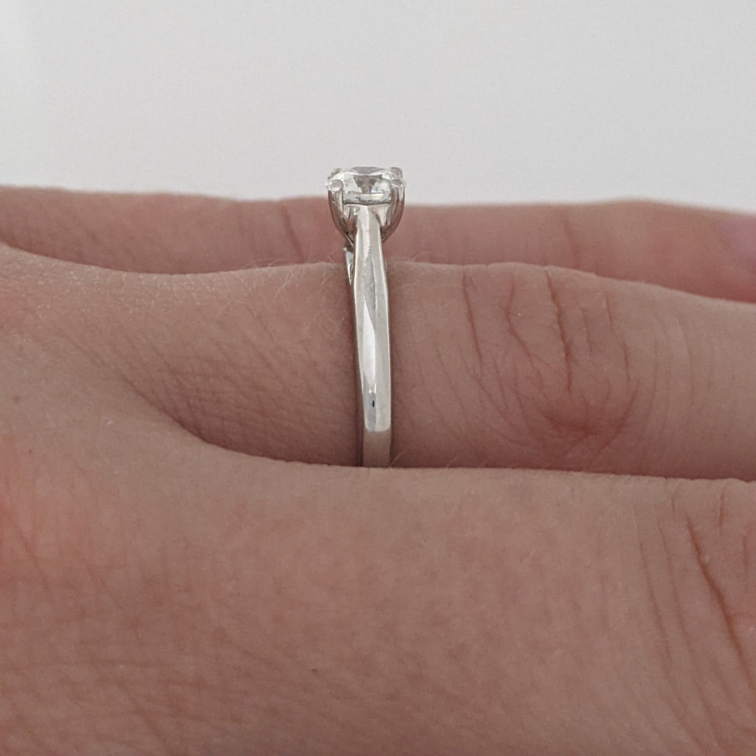 14K WHITE .40 CARAT TOTAL VS2 E DIAMOND ROUND ESTATE RING 2.2 GRAMS