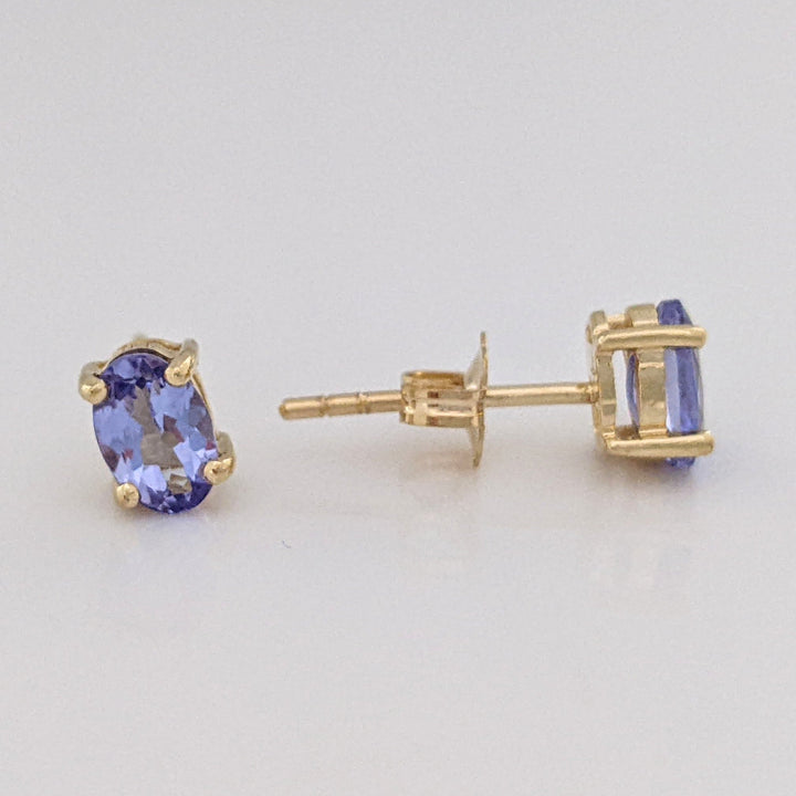 14K TANZANITE OVAL 4X6 ESTATE EARRINGS 0.8 GRAMS