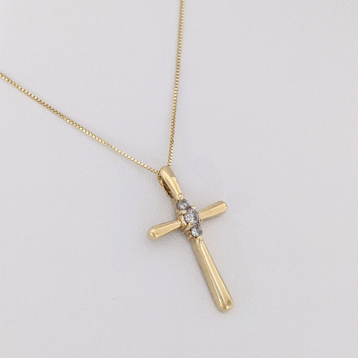 10K DIAMOND ROUND (3) ESTATE CROSS PENDANT & CHAIN 1.7 GRAMS