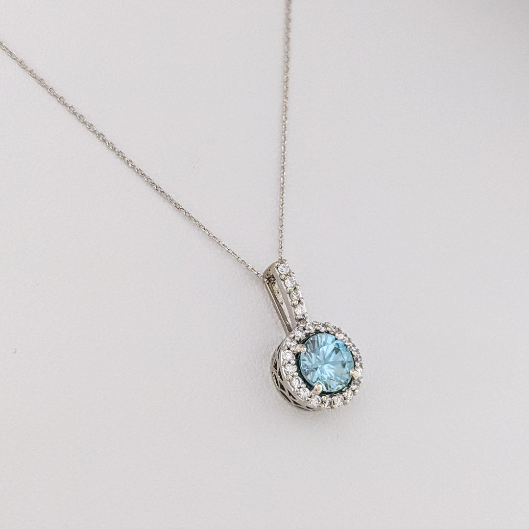 14K WHITE BLUE TOPAZ ROUND 6MM WITH .22 DIAMOND TOTAL WEIGHT ESTATE HALO PENDANT & CHAIN 2.1 GRAMS
