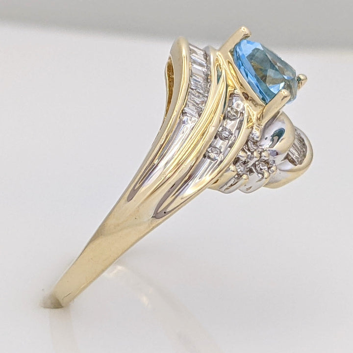 14K BLUE TOPAZ TRILLION 5.5MM WITH ROUND/BAGUETTE MELEE ESTATE RING 4.7 GRAMS