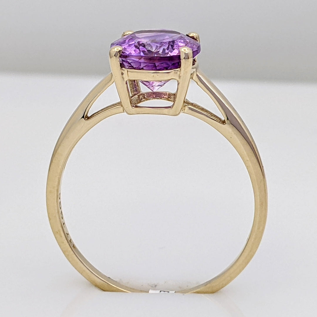 10K AMETHYST OVAL 8X10 ESTATE RING 2.1 GRAMS