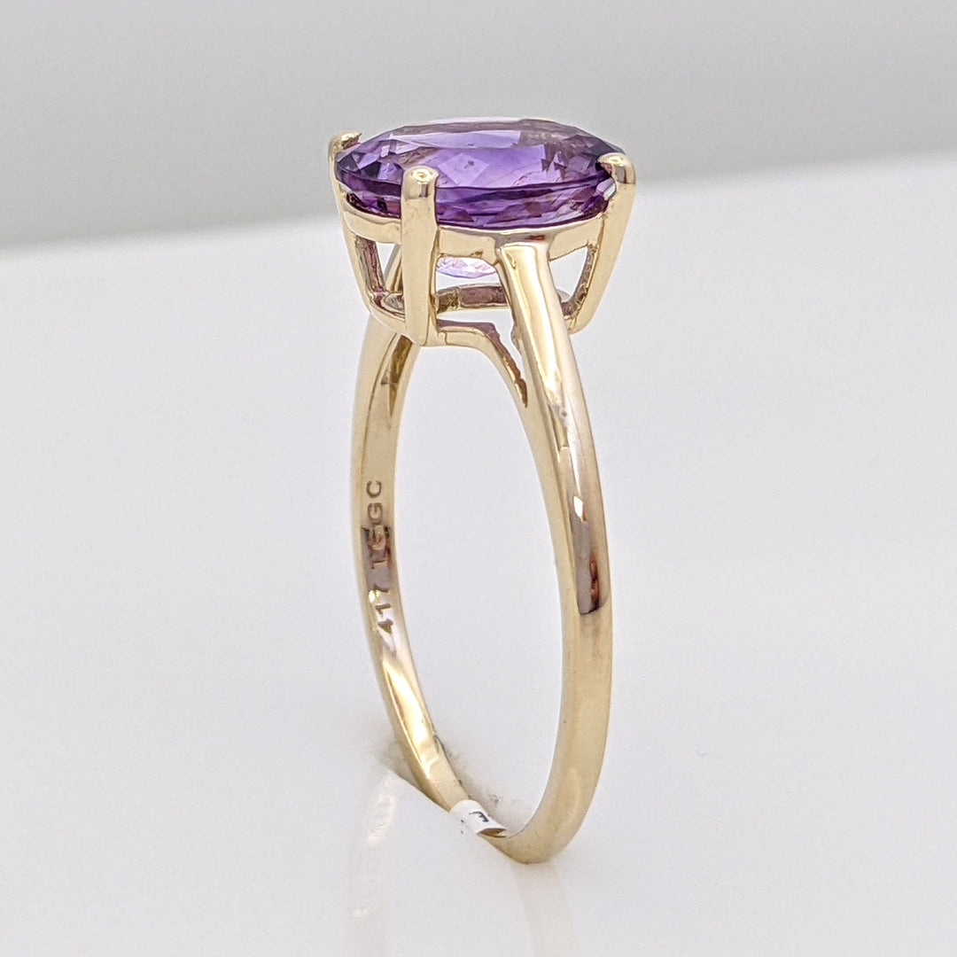 10K AMETHYST OVAL 8X10 ESTATE RING 2.1 GRAMS