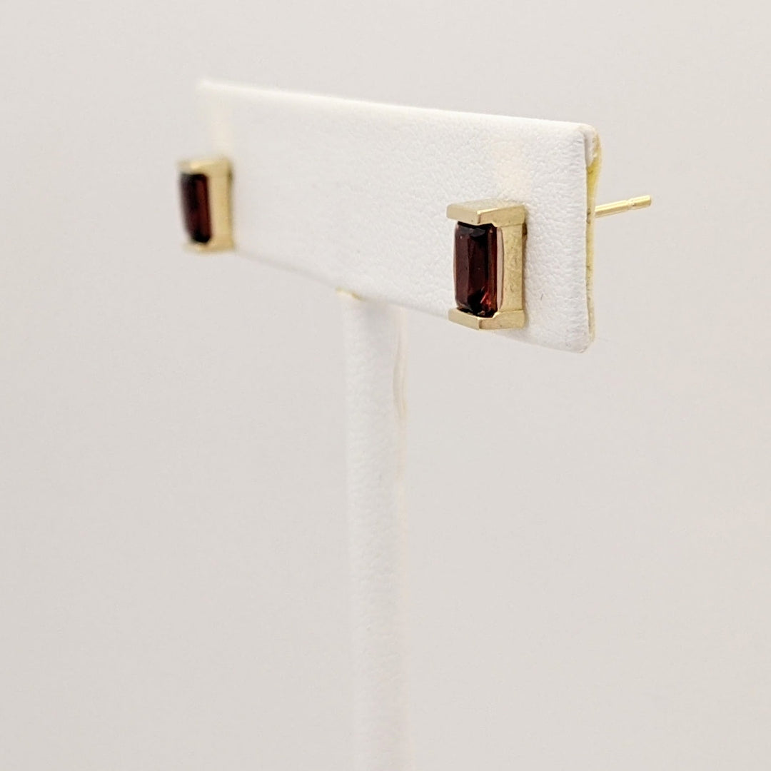 14K GARNET EMERALD CUT 4X6 HALF-BEZEL ESTATE EARRINGS 1.6 GRAMS