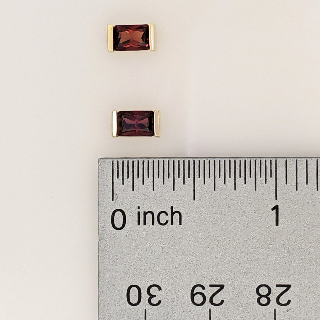 14K GARNET EMERALD CUT 4X6 HALF-BEZEL ESTATE EARRINGS 1.6 GRAMS