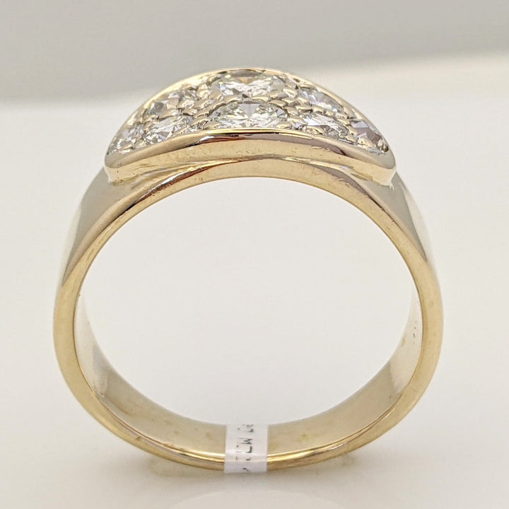 14K .89 CARAT TOTAL WEIGHT SI1 I DIAMOND ROUND (8) OVAL TOP CLUSTER ESTATE RING 8.0 GRAMS