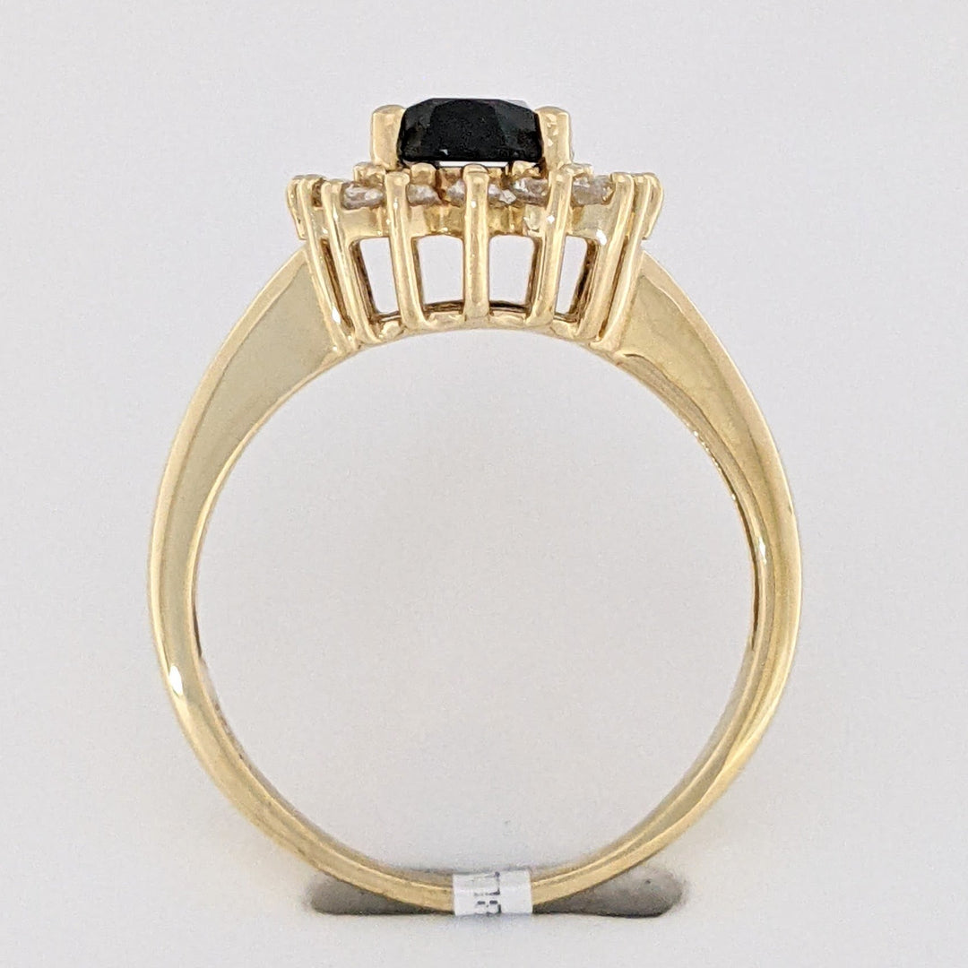 14K ONYX OVAL 6X8 WITH .50 DIAMOND TOTAL WEIGHT ESTATE HALO RING 3.7 GRAMS