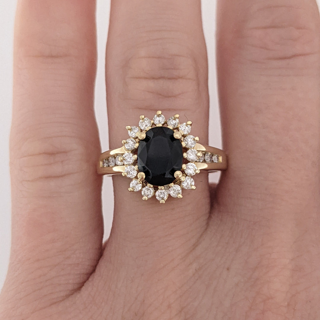 14K ONYX OVAL 6X8 WITH .50 DIAMOND TOTAL WEIGHT ESTATE HALO RING 3.7 GRAMS