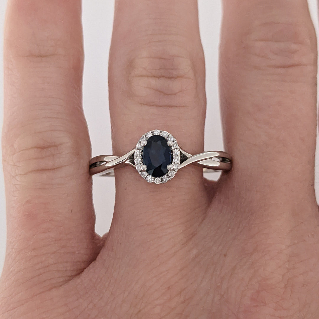 14K WHITE SAPPHIRE OVAL 4X6 WITH .15 DIAMOND TOTAL WEIGHT ESTATE HALO RING 2.7 GRAMS