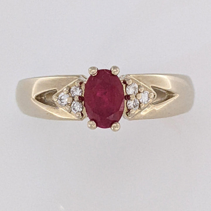 18K WHITE RUBY OVAL 4X6 WITH (6) MELEE ESTATE RING 4.5 GRAMS