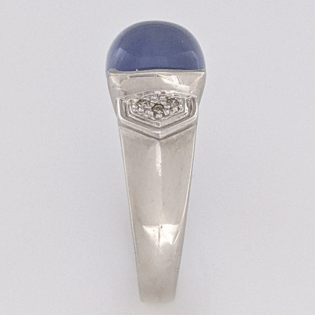 14K WHITE LAVENDER JADE CABOCHON 10X9 WITH (6) MELEE ESTATE RING 4.9 GRAMS