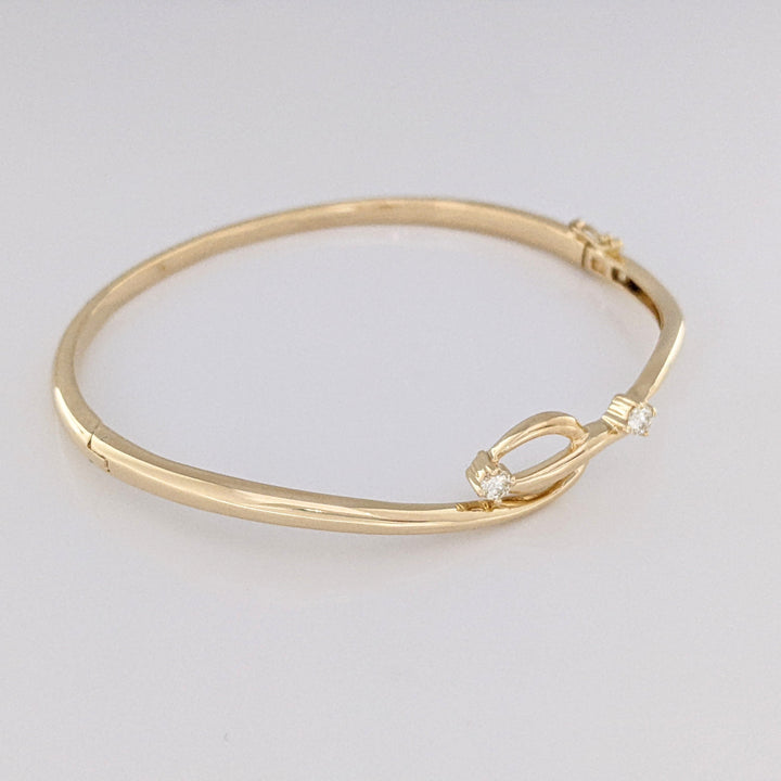 14K .15 CARAT TOTAL WEIGHT VS1 I DIAMOND ROUND (2) ESTATE BANGLE BRACELET 10.4 GRAMS