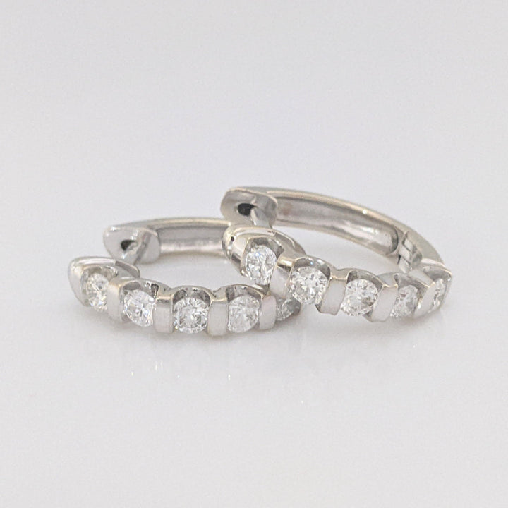 14K WHITE .90 CARAT TOTAL WEIGHT SI2-I1 H DIAMOND ROUND (10) BAR SET ESTATE HOOP EARRINGS 5.7 GRAMS