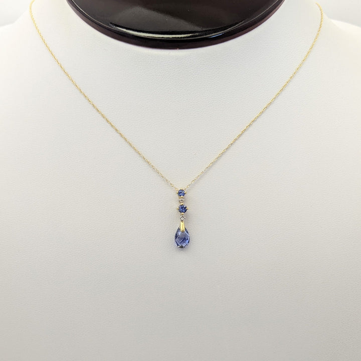 14K LAB-CREATED SAPPHIRE PEAR (1) ROUND (2) WITH (2) MELEE ESTATE PENDANT & CHAIN 1.3 GRAMS