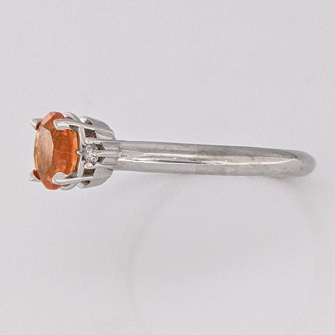 14K WHITE MEXICAN FIRE OPAL ROUND 6MM WITH (2) MELEE ESTATE RING 2.1 GRAMS