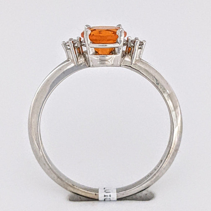 14K WHITE MEXICAN FIRE OPAL ROUND 6MM WITH (2) MELEE ESTATE RING 2.1 GRAMS