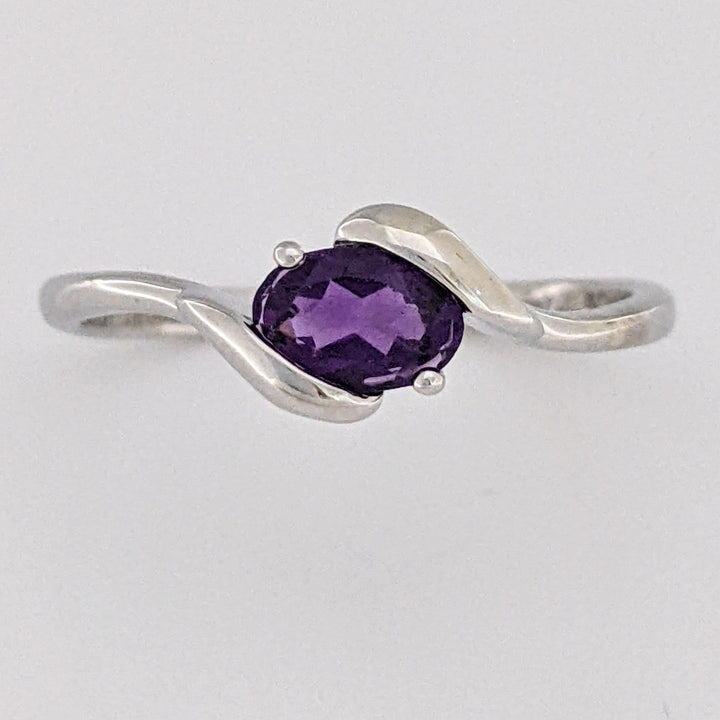 10K WHITE AMETHYST OVAL 4X6 BYPASS ESTATE RING 1.7 GRAMS