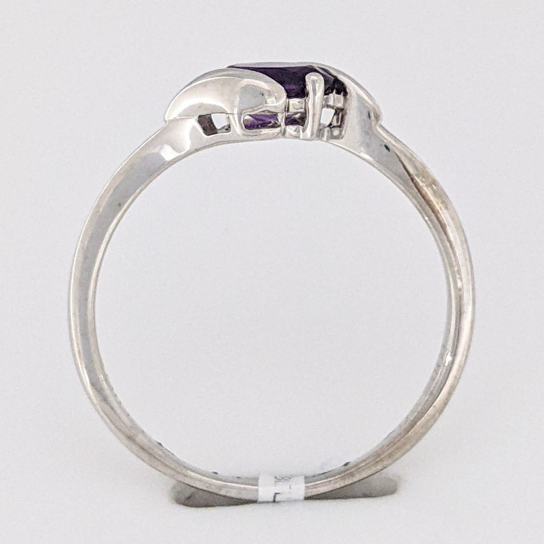 10K WHITE AMETHYST OVAL 4X6 BYPASS ESTATE RING 1.7 GRAMS