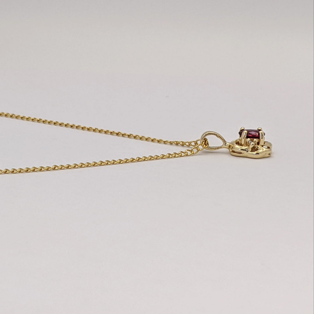 14K RUBY OVAL 3X5 WITH (2) MELEE ESTATE PENDANT & CHAIN 2.6 GRAMS