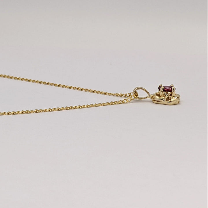14K RUBY OVAL 3X5 WITH (2) MELEE ESTATE PENDANT & CHAIN 2.6 GRAMS