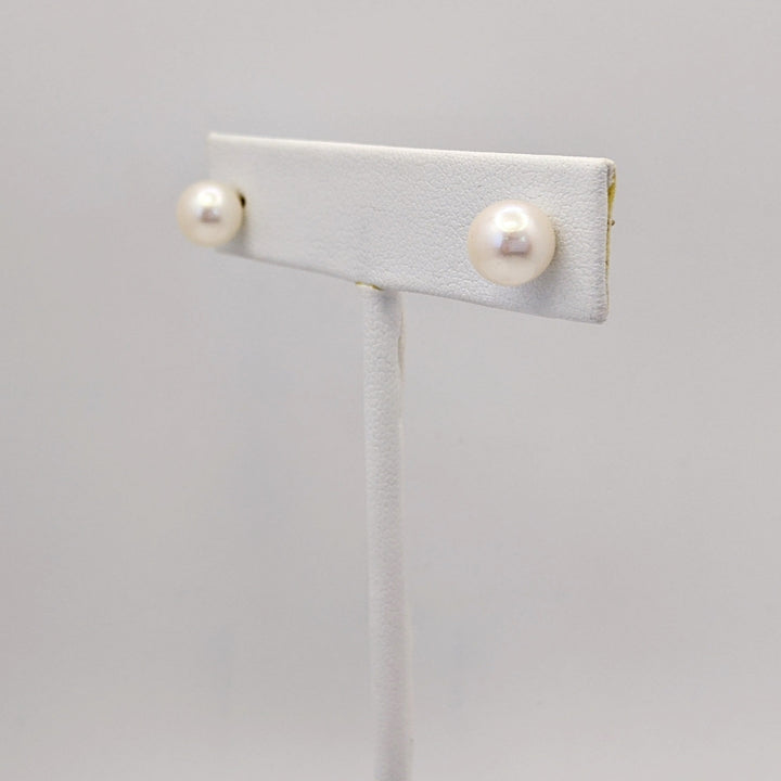 14K CULTURED PEARL ROUND 7MM "AA" ESTATE STUD EARRINGS 1. 2 GRAMS