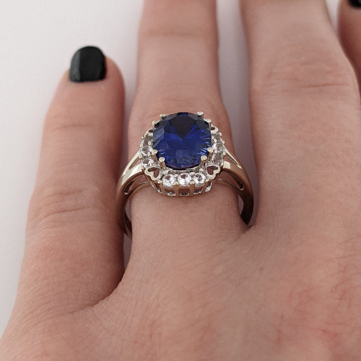 10K WHITE LAB-CREATED SAPPHIRE OVAL 8X10 WITH WHITE SAPPHIRE ESTATE RING 3.2 GRAMS