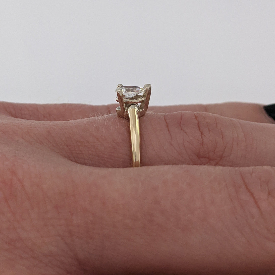 14K .25 CARAT TOTAL SI1 G DIAMOND PEAR ESTATE SOLITAIRE RING 1.8 GRAMS