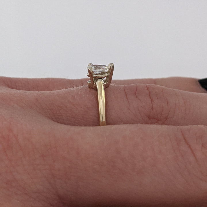 14K .25 CARAT TOTAL SI1 G DIAMOND PEAR ESTATE SOLITAIRE RING 1.8 GRAMS