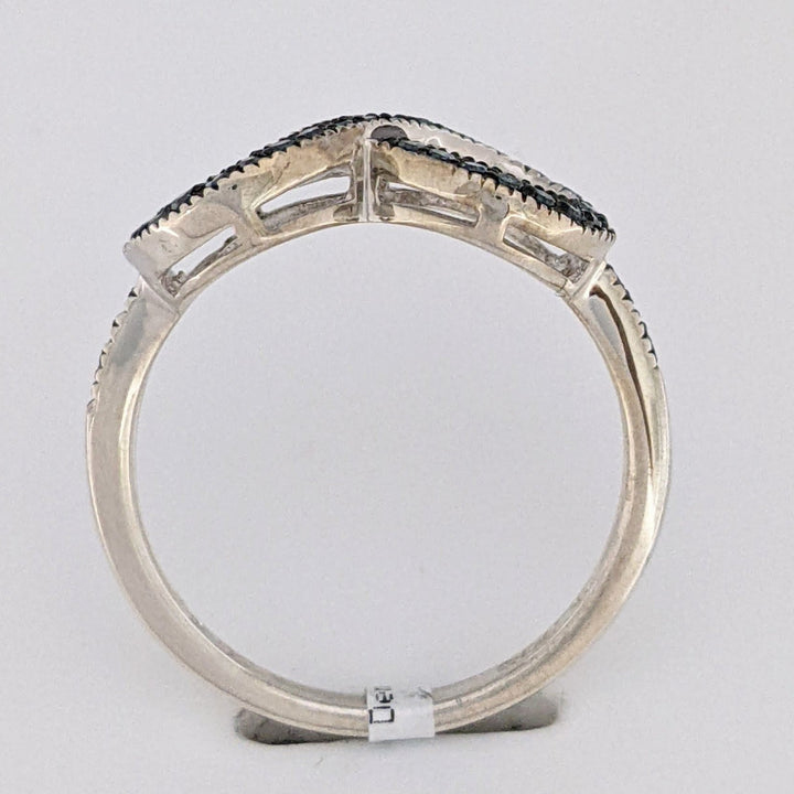 STERLING SILVER BLUE DIAMOND INFINITY ESTATE RING 2.7 GRAMS