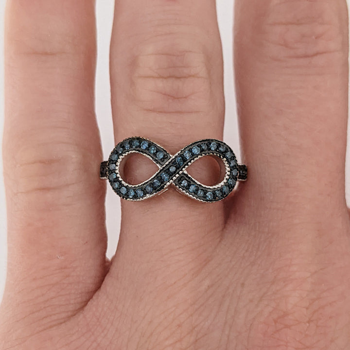 STERLING SILVER BLUE DIAMOND INFINITY ESTATE RING 2.7 GRAMS