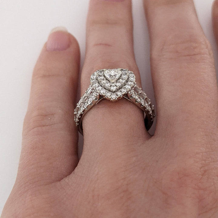 10K TWO-TONE 1.47 CARAT TOTAL WEIGHT SI1 I DIAMOND HEART (1) ROUND (66) BAGUETTE (10) ESTATE DOUBLE HALO RING 3.9 GRAMS