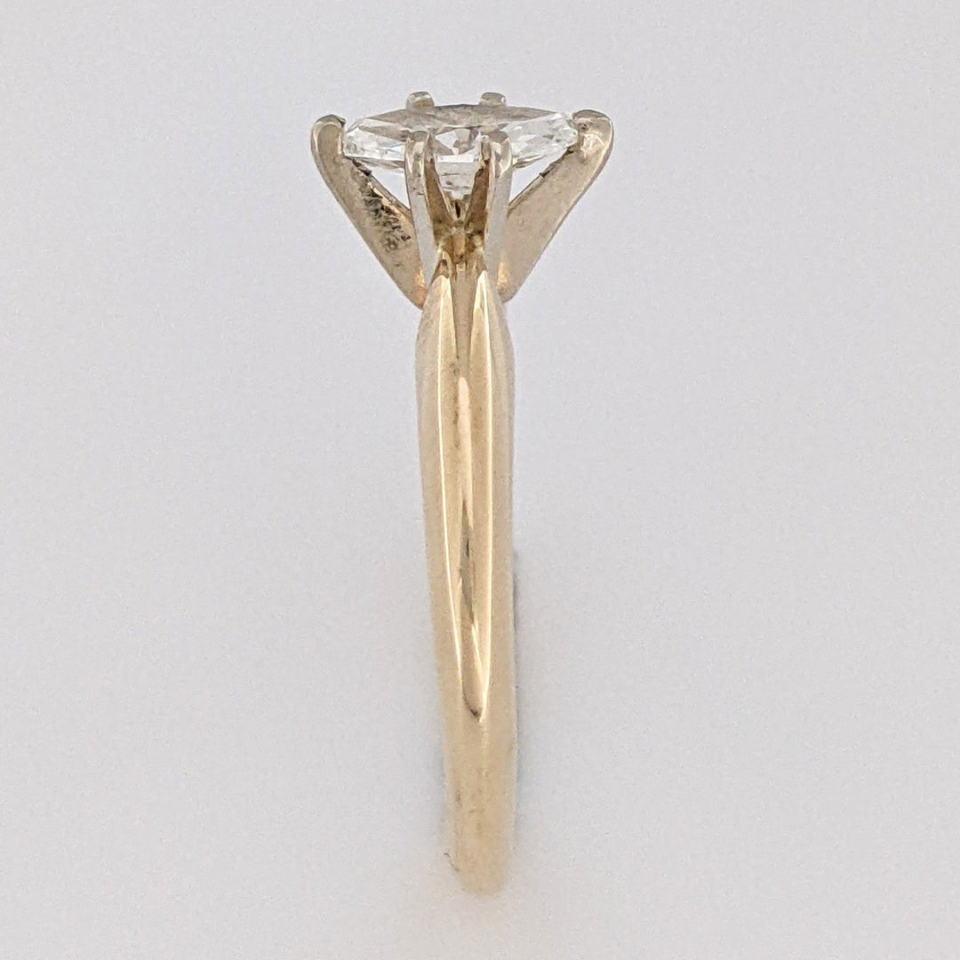14K .27 CARAT TOTAL SI1 H DIAMOND MARQUISE CUT SOLITAIRE ESTATE RING 2.1 GRAMS
