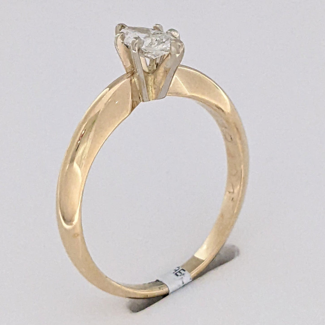 14K .27 CARAT TOTAL SI1 H DIAMOND MARQUISE CUT SOLITAIRE ESTATE RING 2.1 GRAMS