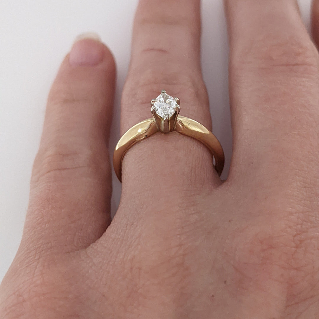 14K .27 CARAT TOTAL SI1 H DIAMOND MARQUISE CUT SOLITAIRE ESTATE RING 2.1 GRAMS