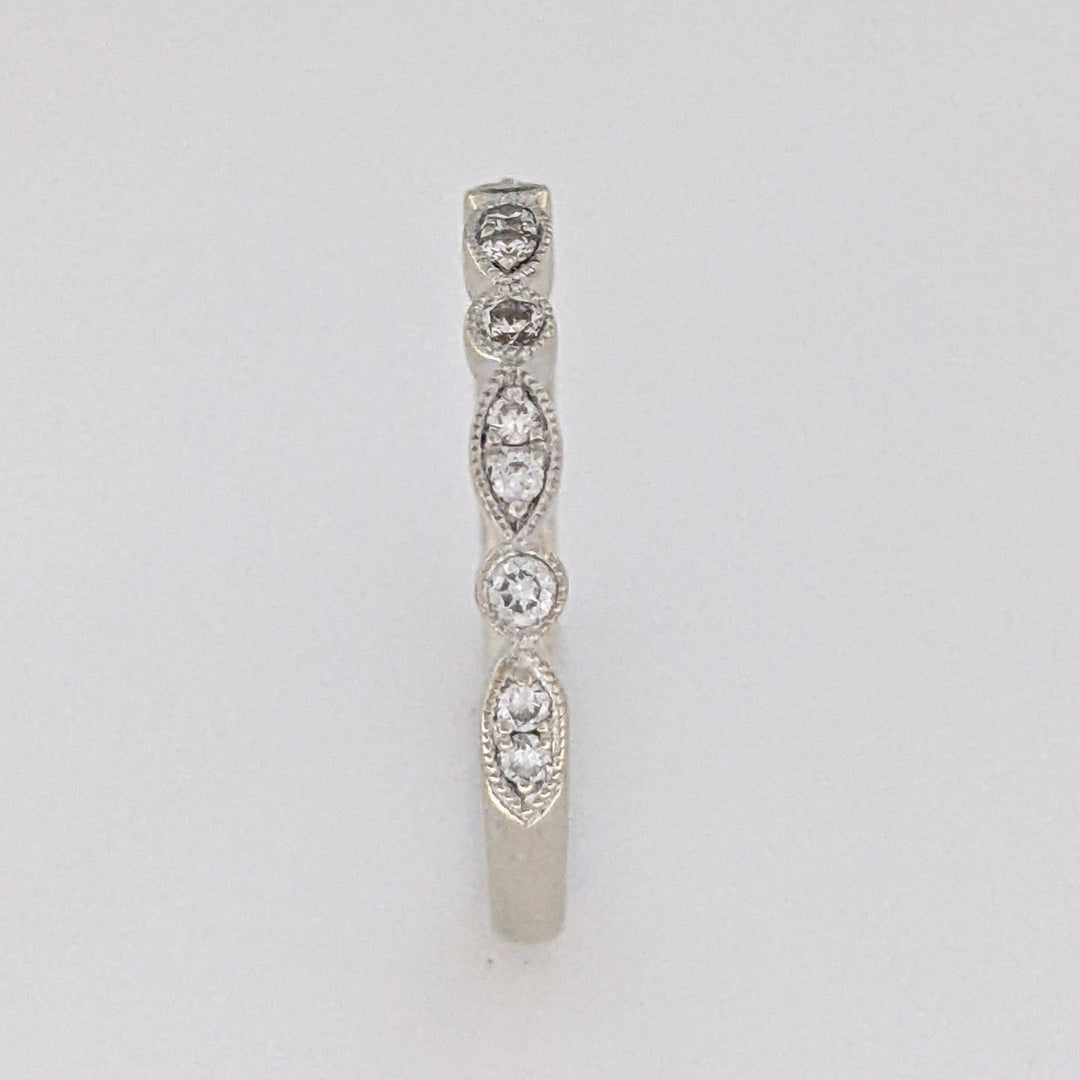 14K WHITE .15 CARAT TOTAL WEIGHT SI2 H DIAMOND ROUND (14) MARQUISE/ ROUND LINK ESTATE BAND 2.4 GRAMS