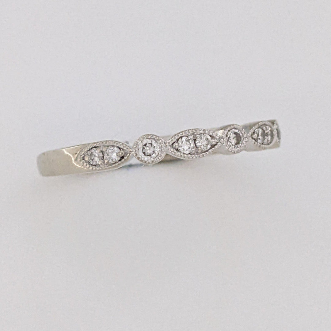 14K WHITE .15 CARAT TOTAL WEIGHT SI2 H DIAMOND ROUND (14) MARQUISE/ ROUND LINK ESTATE BAND 2.4 GRAMS