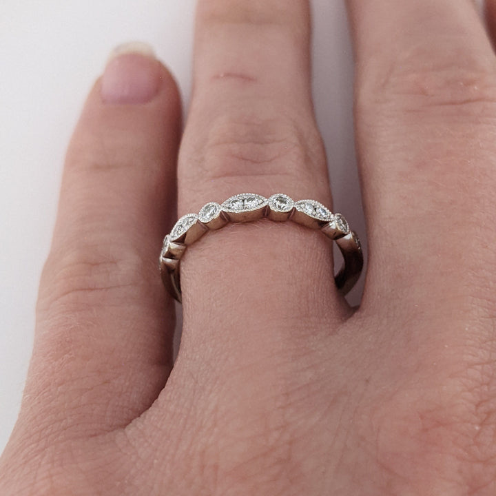 14K WHITE .15 CARAT TOTAL WEIGHT SI2 H DIAMOND ROUND (14) MARQUISE/ ROUND LINK ESTATE BAND 2.4 GRAMS