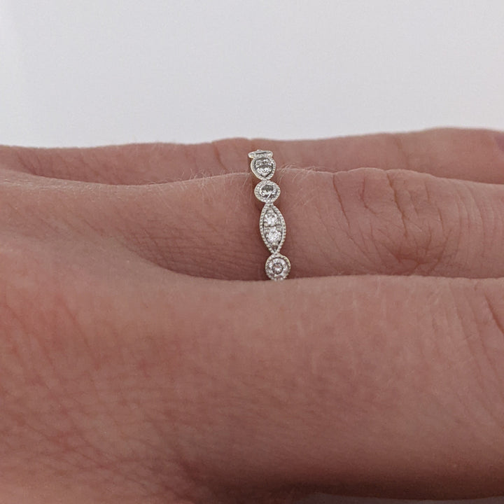 14K WHITE .15 CARAT TOTAL WEIGHT SI2 H DIAMOND ROUND (14) MARQUISE/ ROUND LINK ESTATE BAND 2.4 GRAMS