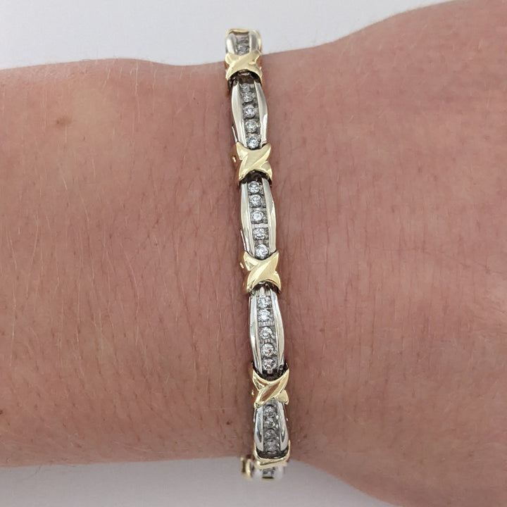 10K TWO-TONE .88 CARAT TOTAL WEIGHT I1 I DIAMOND ROUND (70) ESTATE LINK BRACELET 12.1 GRAMS