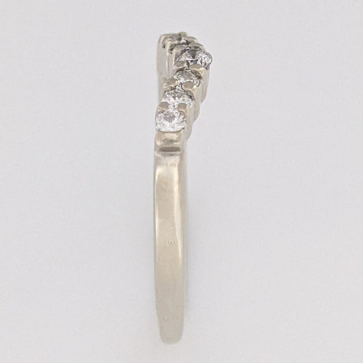10K WHITE .22 CARAT TOTAL WEIGHT SI1 H DIAMOND ROUND (7) CURVED ESTATE BAND 2.5 GRAMS