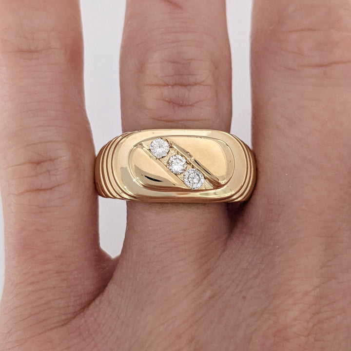 14K .25 DIAMOND TOTAL WEIGHT SI3 J-K ROUND (3) FLAT TOP ESTATE RING 7.5 GRAMS