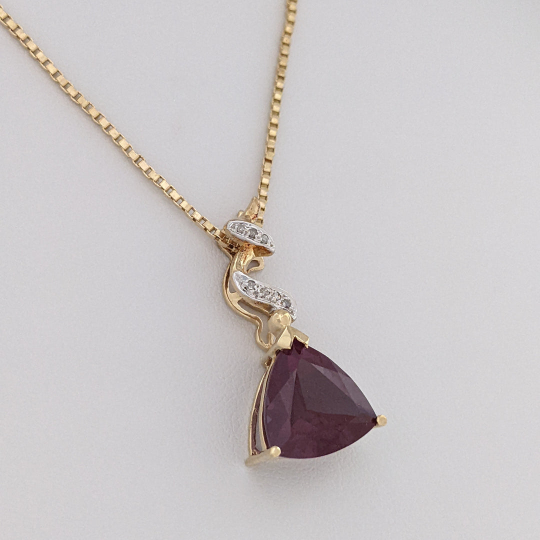 10K LAB-CREATED ALEXANDRITE TRILLION 12MM WITH (7) MELEE ESTATE PENDANT & 14K CHAIN 4.9 GRAMS