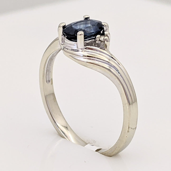 14K WHITE SAPPHIRE OVAL 4X6 WITH (2) MELEE ESTATE RING 1.9 GRAMS