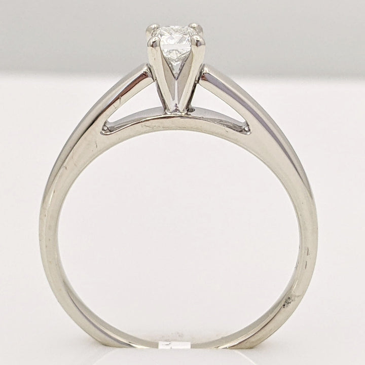 14K WHITE .20 CARAT TOTAL I1 H DIAMOND PRINCESS CUT RAISED SHOULDER ESTATE RING 2.7 GRAMS