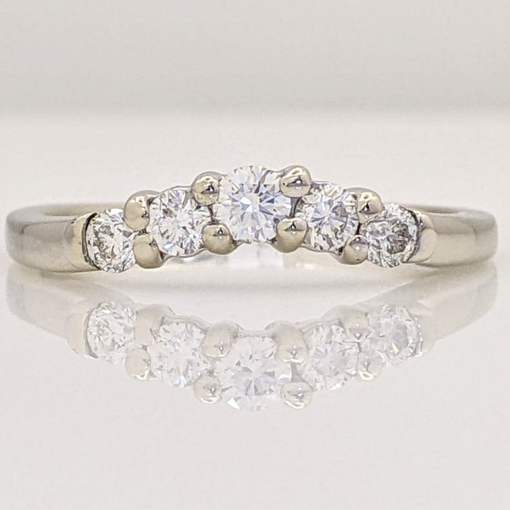 14K WHITE .27 CARAT TOTAL WEIGHT SI2 I DIAMOND ROUND (5) PRONG-SET CURVED ESTATE BAND 2.2 GRAMS