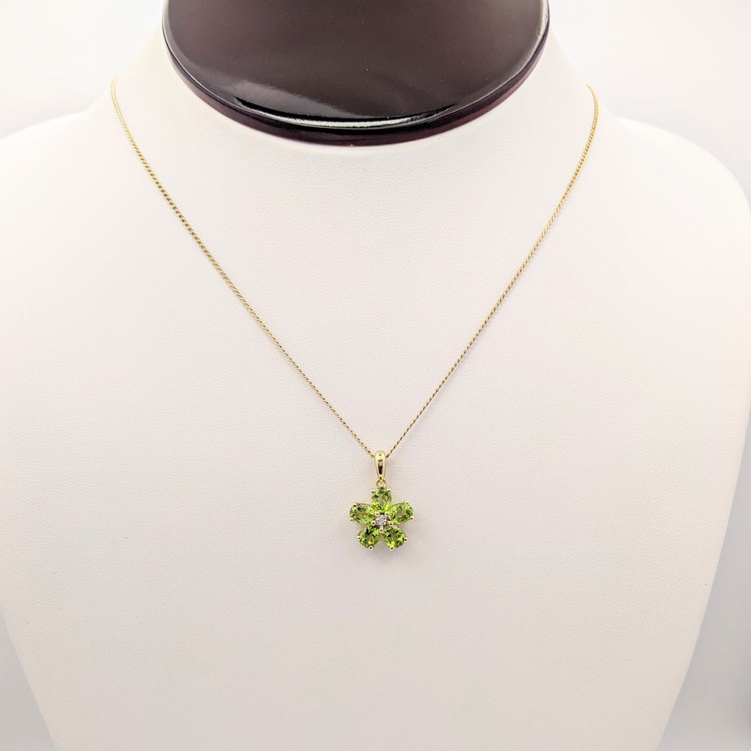 10K PERIDOT OVAL 4X5 (5) WITH MELEE ESTATE PENDANT & CHAIN 3.0 GRAMS