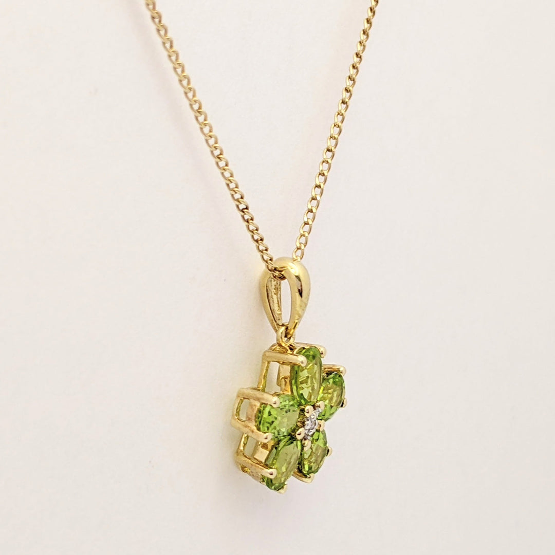 10K PERIDOT OVAL 4X5 (5) WITH MELEE ESTATE PENDANT & CHAIN 3.0 GRAMS