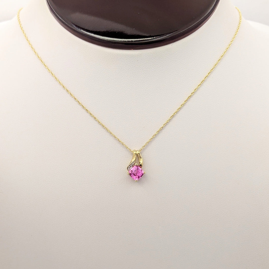 10K LAB-CREATED PINK SAPPHIRE CUSHION CUT 6MM WITH MELEE ESTATE PENDANT & CHAIN 1.7 GRAMS