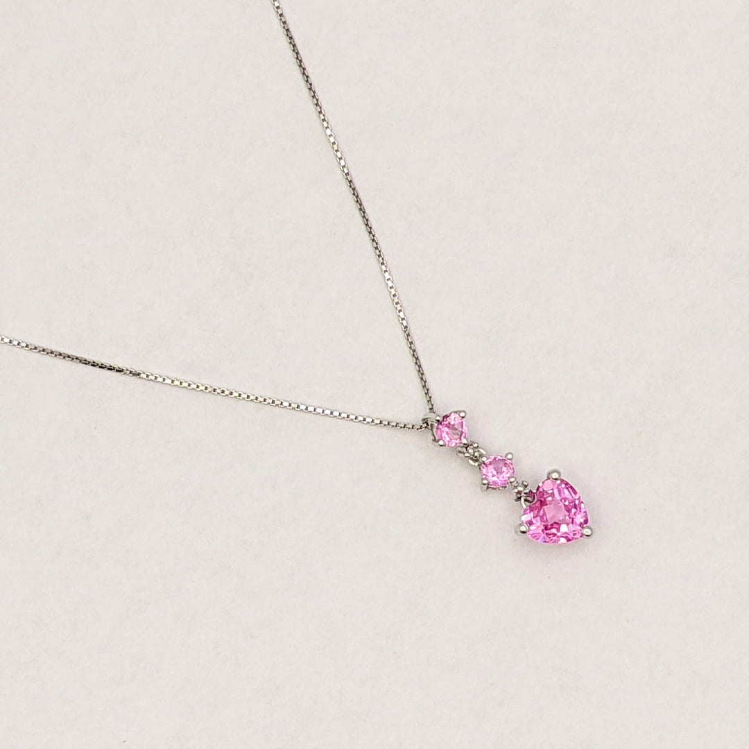 10K WHITE LAB-CREATED SAPPHIRE HEART 6.5MM (1) WITH (2) ROUND ESTATE PENDANT & CHAIN 1.6 GRAMS