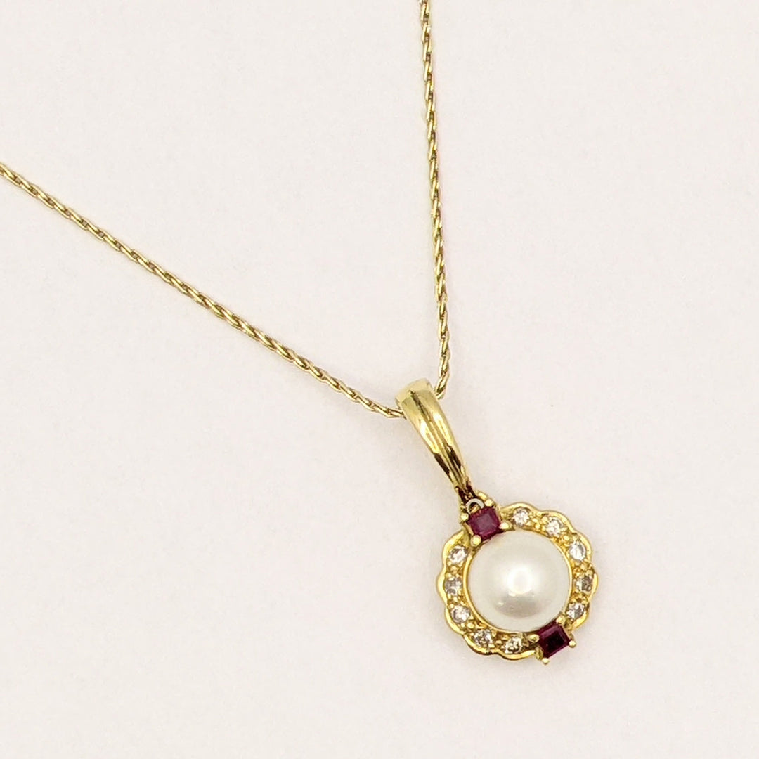 18K PEARL ROUND 7MM WITH .10 DIAMOND TOTAL WEIGHT (10) ROUND AND RUBY (2) PRINCESS CUT ESTATE PENDANT & 14K CHAIN 5.0 GRAMS